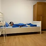 شقة Ferien-monteur-wohnung Am Bach Im Gruenen Mit 3 Schlafzimmer