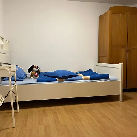 Apartament Ferien-monteur-wohnung Am Bach Im Gruenen Mit 3 Schlafzimmer