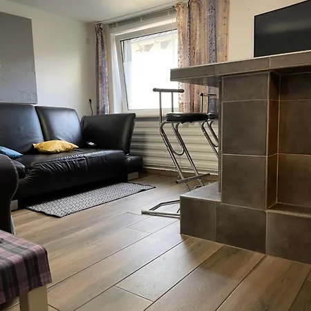 Ferien-monteur-wohnung Am Bach Im Gruenen Mit 3 Schlafzimmer * Hemer